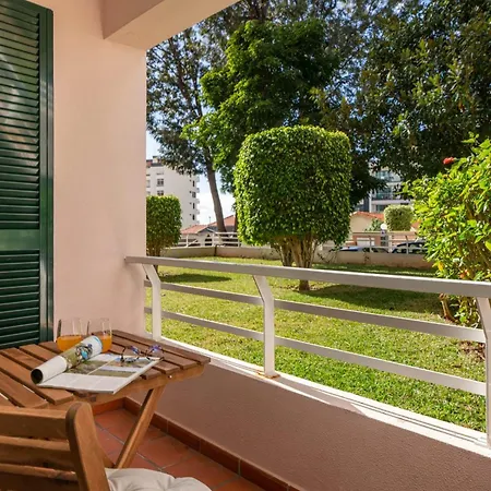 White House I With Garden View Funchal (Madeira)