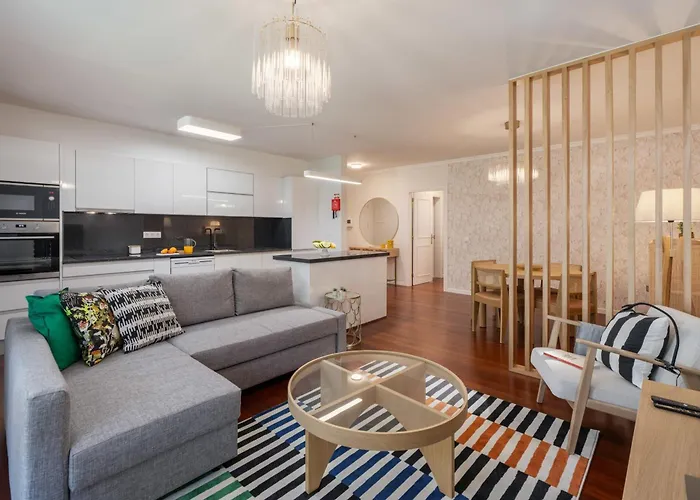 White House I With Garden View Funchal (Madeira)