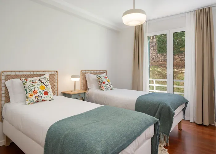 White House I With Garden View 아파트